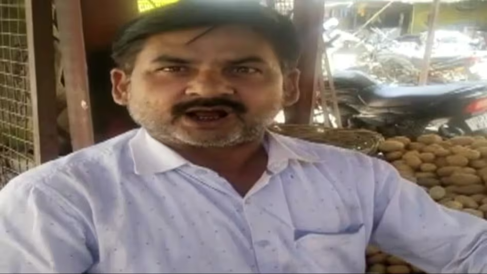 यूपी: ‘फूफा बचा लो’, AI से बनाई भतीजे की नकली आवाज, व्यापारी से ठगे एक लाख